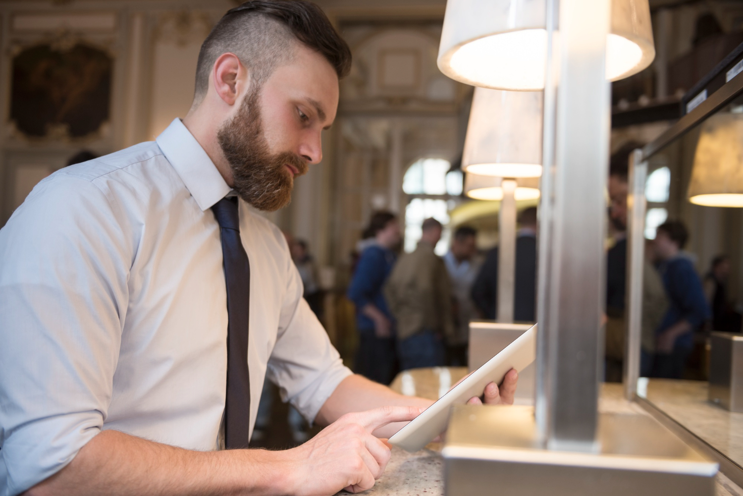 Cómo construir el presupuesto anual de un hotel con Excel, IA y Revenue Intelligence